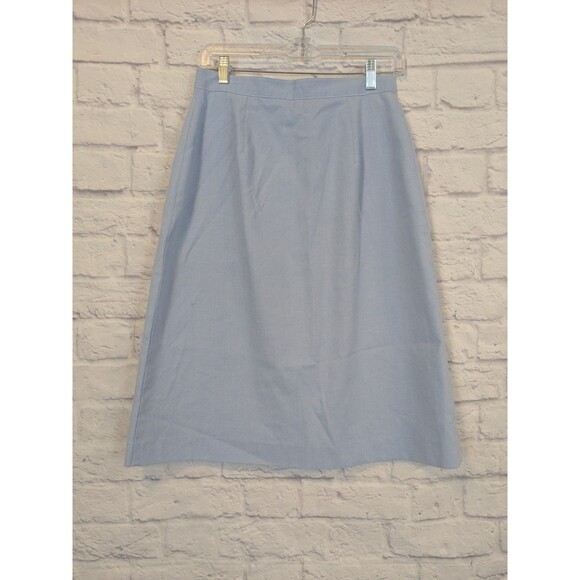 MJ Concepts Vintage Chambray button up midi skirt with pockets and hidden button - Picture 5 of 10